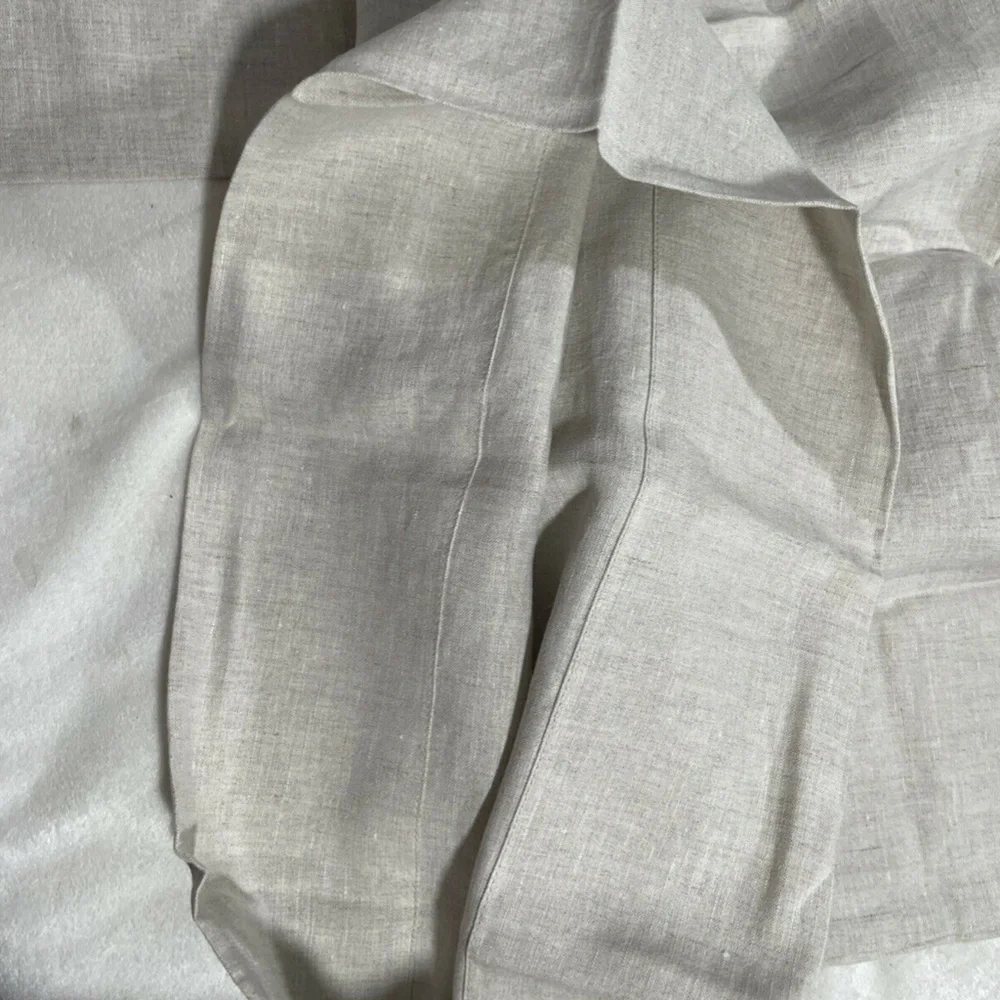 NIB Hotel Collection Linen Dye‎ ( 2 ) King Pillowcases in Beige